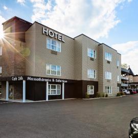 Quebec City में, होटल Hotel Le Littoral