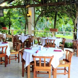 The Log Cab-Inn, hotel a San Ignacio
