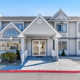 Quality Inn & Suites Elko, hotel in Elko