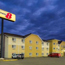 Super 8 by Wyndham Altoona，阿爾圖納的飯店
