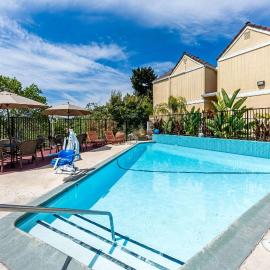 Quality Inn & Suites Capitola By the Sea