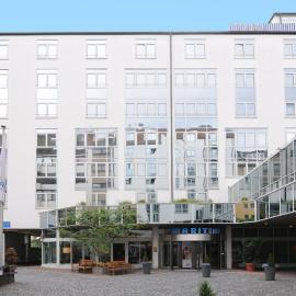 Maritim Hotel München, хотел в Мюнхен