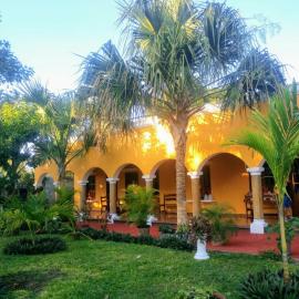 Casa Palagui Colonial, хотел в Валядолид