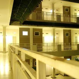 The Sriwijaya Hotel - Halal Hotel: Padang şehrinde bir otel