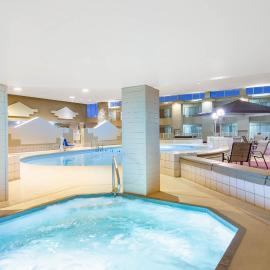 Ramada by Wyndham Midtown Grand Island, hotel v destinácii Grand Island