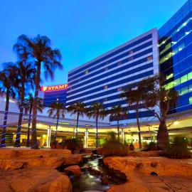 Stamford Plaza Sydney Airport Hotel & Conference Centre, отель в Сиднее
