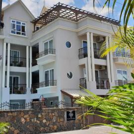 Northern Pearl Luxury Apartments, hotelli kohteessa Mont Choisy