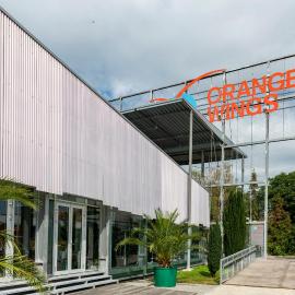 Orange Wings Krems，多瑙河畔克雷姆斯的飯店
