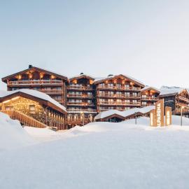 Hôtel Alparena & Spa - 4 étoiles: La Rosière şehrinde bir otel