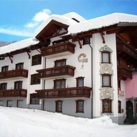 Erholungshotel Margarethenbad B&B, hotelli kohteessa Rangersdorf
