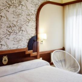 Hotel Maria Luisa, מלון בבורגוס