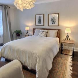 Gite du Survenant Montreal, hotel i Montreal