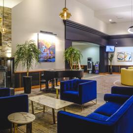 Saguenay में, होटल Hotel Le Montagnais