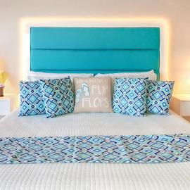 Luxe Beach Resort, Hotel in Discovery Bay