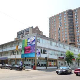 Hotel Royal Plaza, hotel in Winnipeg