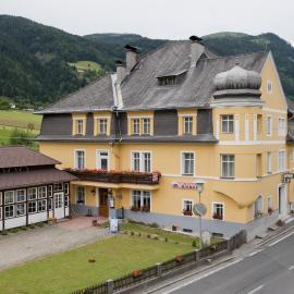 Hotel Villa Huber，位于阿夫里茨的酒店