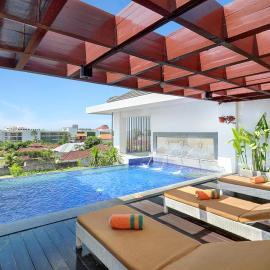 HARRIS Hotel Seminyak, hotel di Seminyak