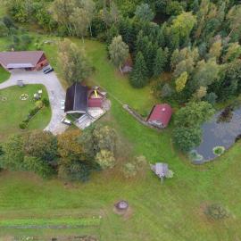 Guest House Pilskalni, hotel en Rubene