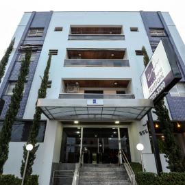 Montblanc Hotel, hotell i Uberlândia