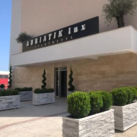 Adriatik Lux Apartments, hotel a Budva