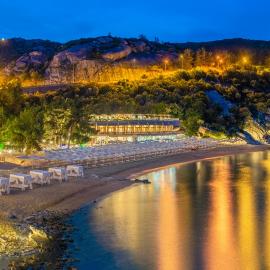 Tosca Beach Hotel, hotel v destinácii PalaiónTsiflíkion
