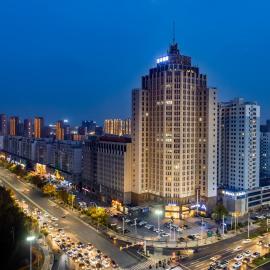 Atour Hotel Weifang Jinma Road City Hall, khách sạn ở Duy Phường