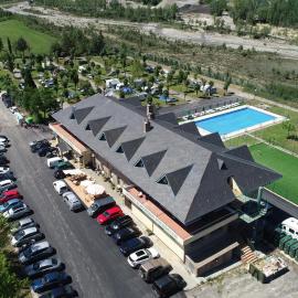 HolaCamp Sabiñánigo, hotel em Sabiñánigo