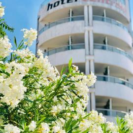 Hotel Centrale, hotel in Lido di Jesolo