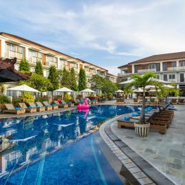 Kuta Beach Club Hotel, hotel din Kuta