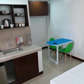 Clark-Pad Inn, Angeles City, hotel u gradu Angeles