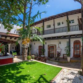 Island Life Hostel，位于圣多明各的酒店