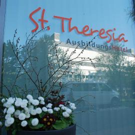 Viesnīca Ausbildungshotel St. Theresia Minhenē