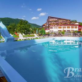 Bran Belvedere International，位于布朗的酒店