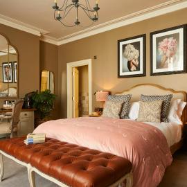 Broad Street Townhouse, hotel u gradu Bat