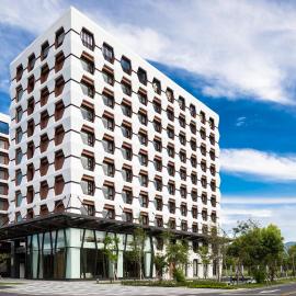 Lakeshore Hotel Yilan、宜蘭市のホテル