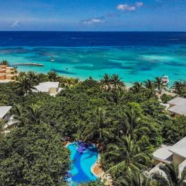 Paradise Beach Resort & Dive Center, hotel v destinácii West Bay