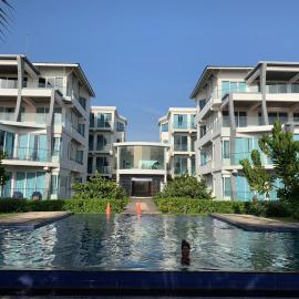123 Ocean Front Condo, hotell i Nilaveli