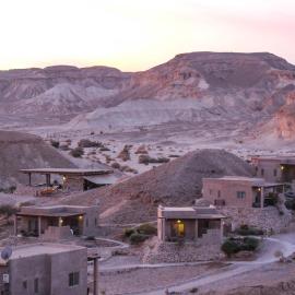 Nof Zuqim, hotel en Tzukim