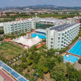 Grand Belish Hotel, hotel in Güzelçamlı