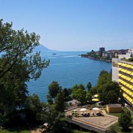 Royal Plaza Montreux: Montreux'de bir otel