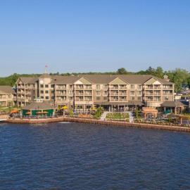 Chautauqua Harbor Hotel - Jamestown, hotel v destinácii Celoron