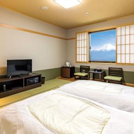Fujikawaguchiko Resort Hotel，富士河口湖的飯店