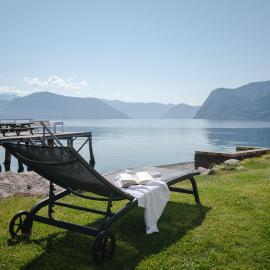 Leikanger Fjordhotel - Unike Hoteller: Leikanger şehrinde bir otel