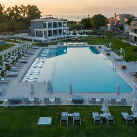 Acharavi Beach Hotel, hotel v destinácii Acharavi