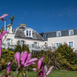 Cliffden Hotel