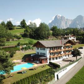 Garni Hotel Melissa, hotell i Castelrotto