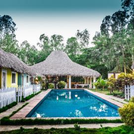 Las Dunas Surf Resort, hotel a Aposentillo