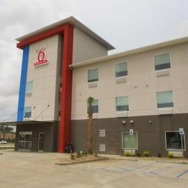 Studio 6-Port Allen, LA - Baton Rouge I-10, hotel u gradu 'Port Allen'