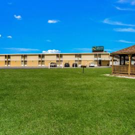 Viesnīca Quality Inn & Suites Plattsburgh pilsētā Platsburga