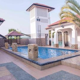 Wan Danisha Villa Inn